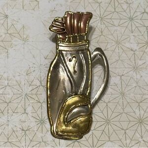 VINTAGE BRUTALIST GOLF BAG BROOCH PIN